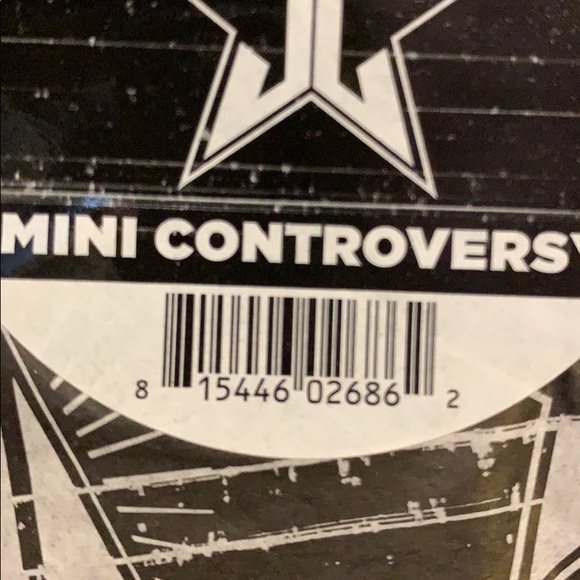 🆕 JEFFREE STAR COSMETICS OG MINI CONTROVERSY 🎨 - Picture 8 of 8